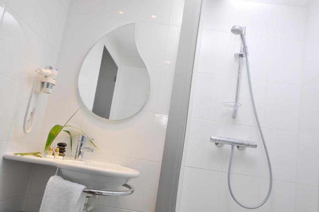 Hotel Eden Park Pau Est, Avec Piscine Δωμάτιο φωτογραφία